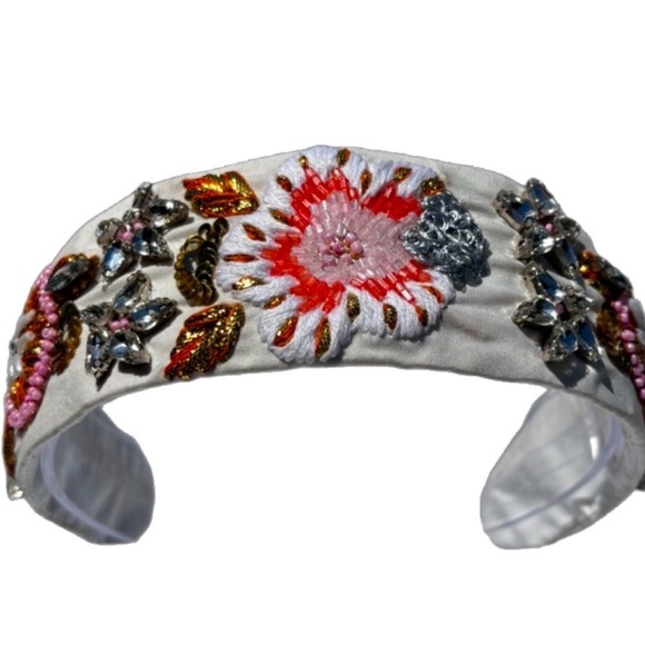 231. NEW The Tropics Flower Crystal & Beaded Headband